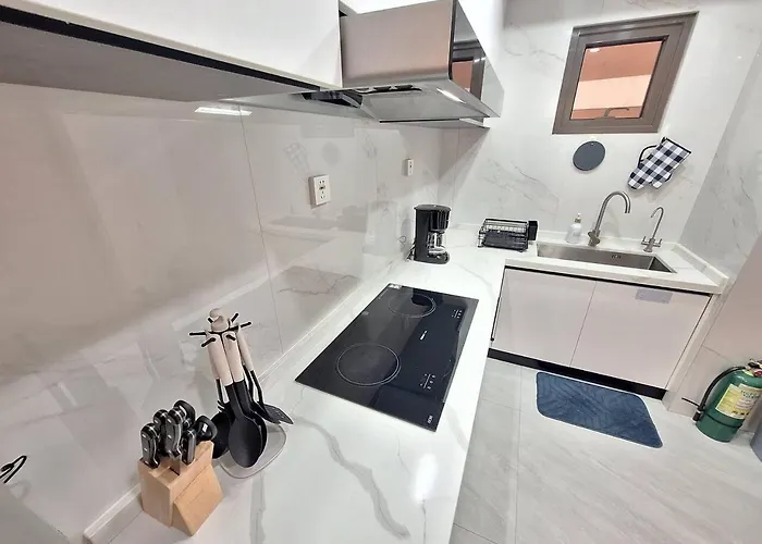 아파트 3br Premium -100sqm -15px -freeparking -pet -moa,picc,wtc,ccp *